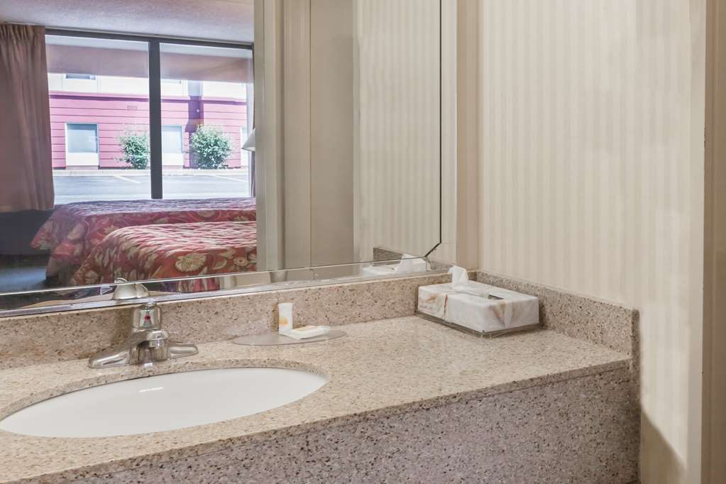 Days Inn By Wyndham Newark Wilmington Quarto foto